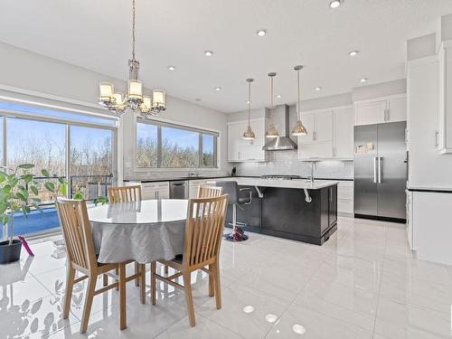 7311 May Common Nw, Edmonton, AB 