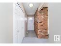 6835 39 Av Nw, Edmonton, AB 