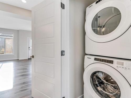 20 2215 24 Street Nw, Edmonton, AB - Indoor Photo Showing Laundry Room