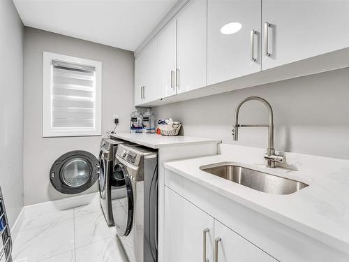 1756 18 Street, Edmonton, AB - Indoor Photo Showing Laundry Room