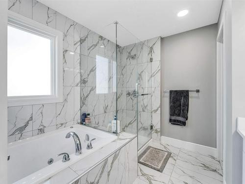 1756 18 Street, Edmonton, AB - Indoor Photo Showing Bathroom