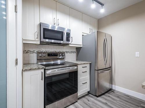 11638 80 Street, Edmonton, AB - Indoor Photo Showing Kitchen