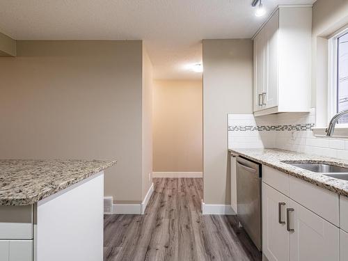 11638 80 Street, Edmonton, AB - Indoor Photo Showing Kitchen