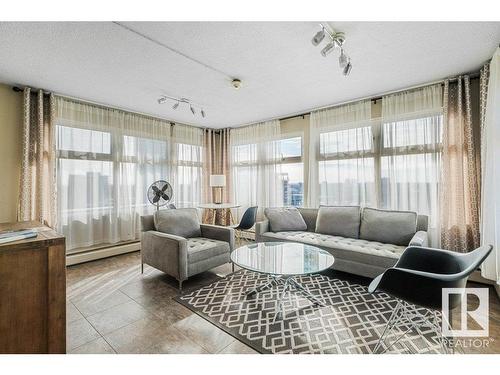 306 9816 112 Street, Edmonton, AB - Indoor Photo Showing Living Room