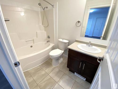 17 Sun Meadows Close, Stony Plain, AB - Indoor Photo Showing Bathroom