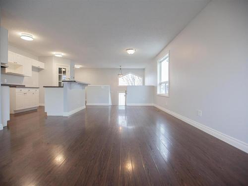 14015 156 Avenue, Edmonton, AB - Indoor Photo Showing Kitchen