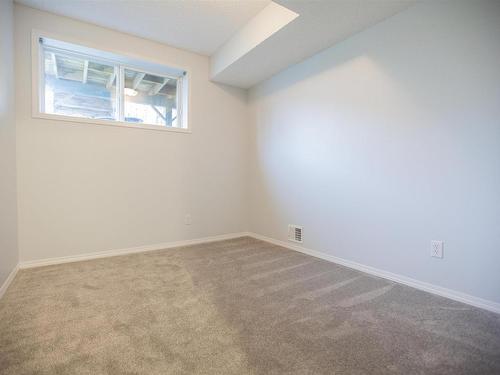 14015 156 Avenue, Edmonton, AB - Indoor Photo Showing Other Room