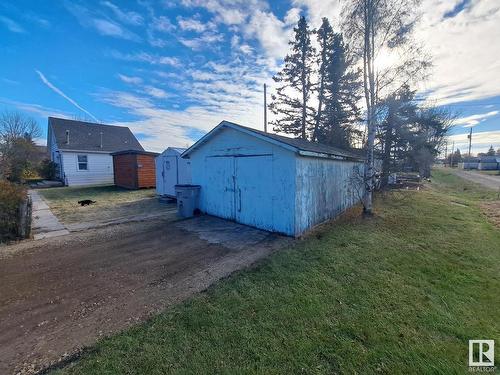 5278 51 St, Mayerthorpe, AB 