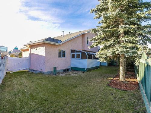 17608 91 Av Nw, Edmonton, AB 