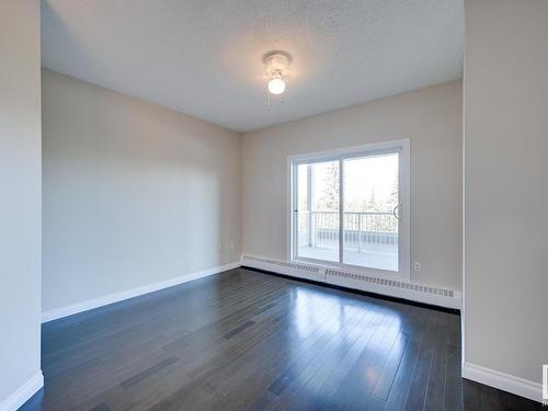 202 10809 Saskatchewan Drive, Edmonton, AB - Indoor Photo Showing Other Room