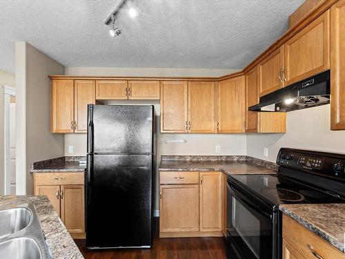 25 Meridian Lo, Stony Plain, AB 