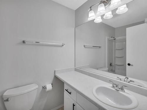 11604 12 Avenue, Edmonton, AB - Indoor Photo Showing Bathroom