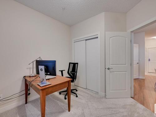 114 511 Queen Street, Spruce Grove, AB - Indoor Photo Showing Office