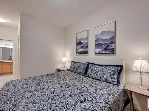 114 511 Queen Street, Spruce Grove, AB - Indoor Photo Showing Bedroom