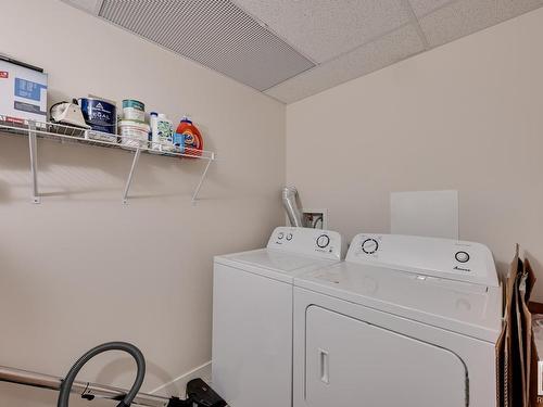 114 511 Queen Street, Spruce Grove, AB - Indoor Photo Showing Laundry Room