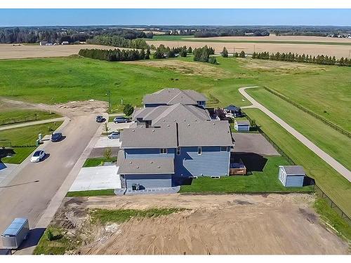 2012 Genesis Lane, Stony Plain, AB 