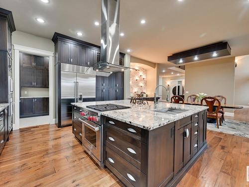 3126 Watson Green, Edmonton, AB - Indoor Photo Showing Kitchen With Upgraded Kitchen