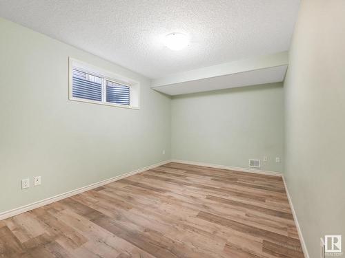 11408 167A Av Nw, Edmonton, AB 