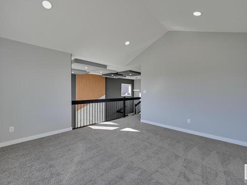 1379 Siskin Wd Nw, Edmonton, AB 