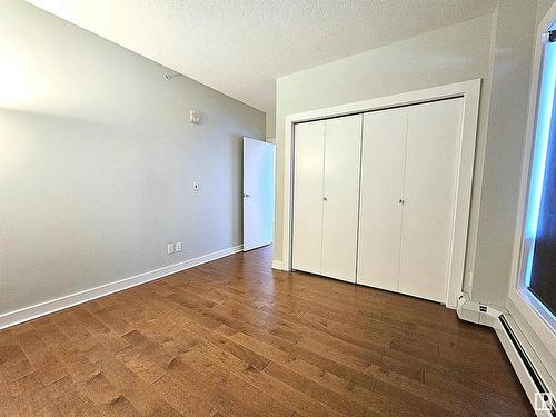 2505 10152 104 Street, Edmonton, AB - Indoor Photo Showing Other Room