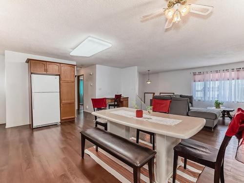 3561 53 Street, Wetaskiwin, AB - Indoor Photo Showing Dining Room