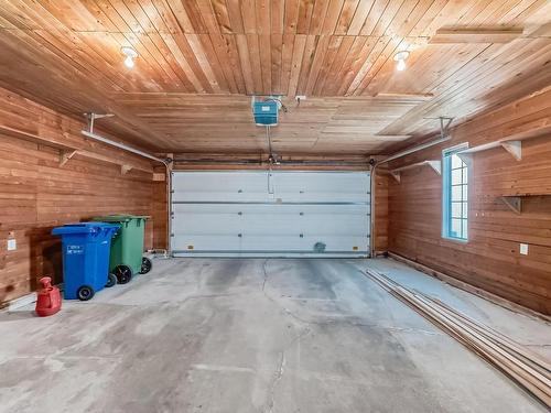 3561 53 Street, Wetaskiwin, AB - Indoor Photo Showing Garage