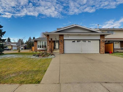 3008 105 St Nw, Edmonton, AB 