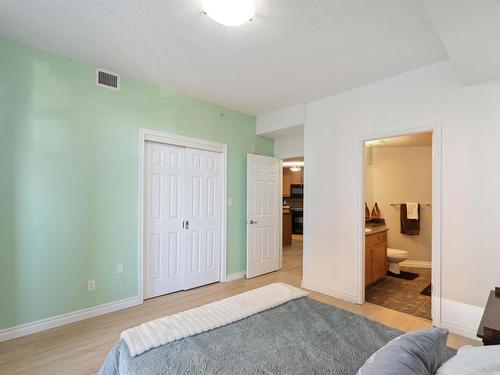 402 9020 Jasper Avenue, Edmonton, AB - Indoor Photo Showing Bedroom