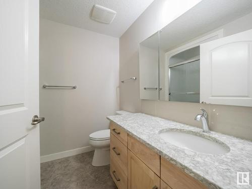 804 Howatt Place, Edmonton, AB - Indoor Photo Showing Bathroom