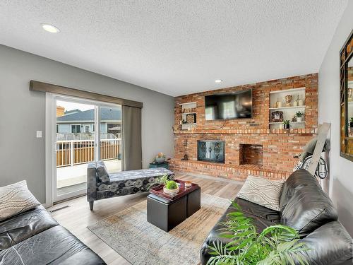 322 Vista Mr, Sherwood Park, AB 