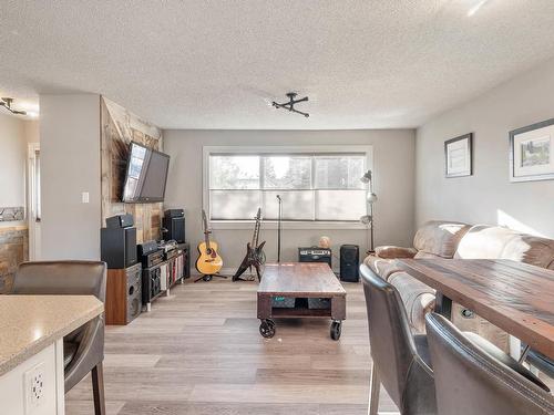 59 Meadowbrook Rd, Sherwood Park, AB 