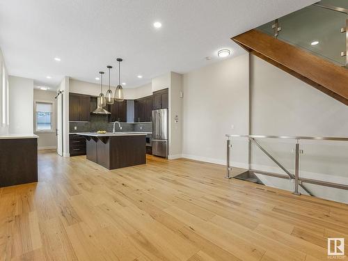 10530 136 Street, Edmonton, AB - Indoor Photo Showing Kitchen With Upgraded Kitchen