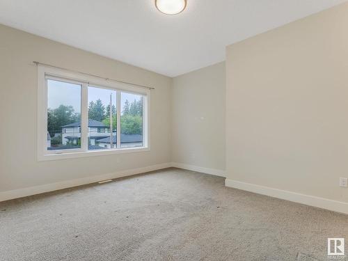 10530 136 Street, Edmonton, AB - Indoor Photo Showing Other Room