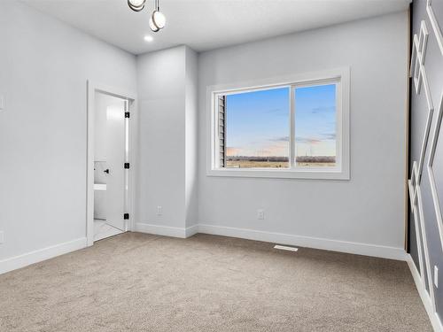 2004 155 Avenue, Edmonton, AB - Indoor Photo Showing Other Room