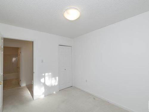 20 308 Jackson Road, Edmonton, AB - Indoor Photo Showing Other Room