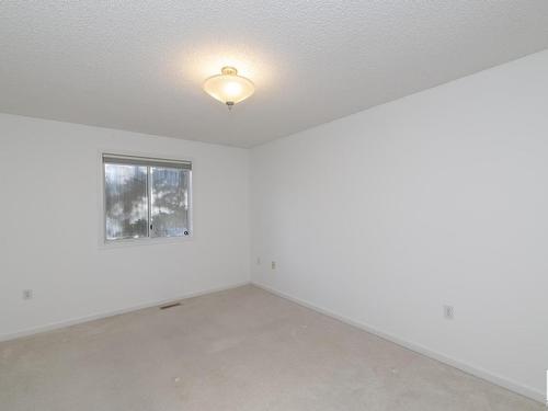 20 308 Jackson Road, Edmonton, AB - Indoor Photo Showing Other Room