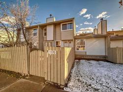 1176 KNOTTWOOD RD E NW  Edmonton, AB T6K 2J8