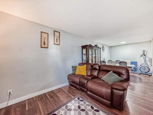 1176 Knottwood Road E, Edmonton, AB - Indoor Photo Showing Living Room