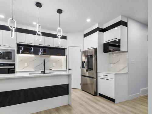 2006 155 Avenue, Edmonton, AB - Indoor Photo Showing Kitchen With Upgraded Kitchen