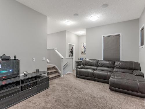 1239 Mcconachie Bv Nw, Edmonton, AB 