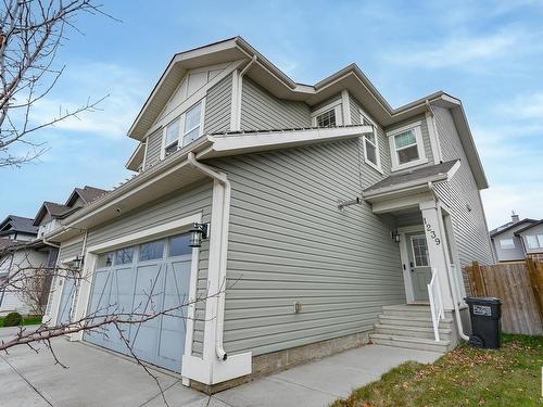 1239 Mcconachie Bv Nw, Edmonton, AB 