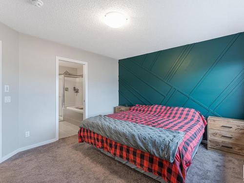 1239 Mcconachie Boulevard, Edmonton, AB - Indoor Photo Showing Bedroom