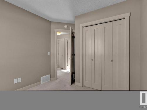 25 2121 Haddow Drive, Edmonton, AB -  Photo Showing Other Room