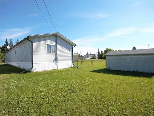 5016 50 Av, Fort Kent, AB 