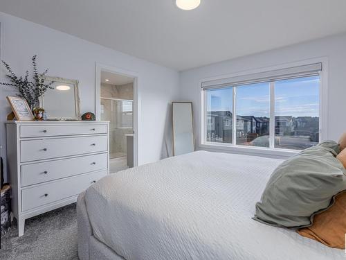 75 Redspur Drive, St. Albert, AB - Indoor Photo Showing Bedroom