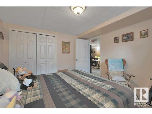 309-7001 Northview Drive, Wetaskiwin, AB - Indoor Photo Showing Bedroom