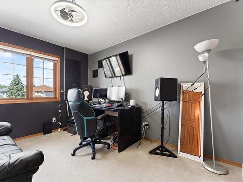 11415 9 Avenue, Edmonton, AB - Indoor Photo Showing Office