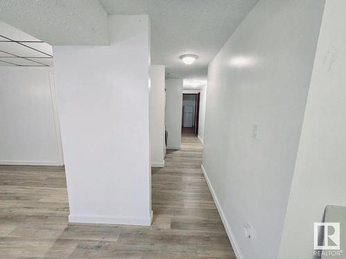 14316 71 Street, Edmonton, AB - Indoor Photo Showing Other Room