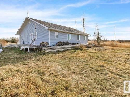 57510 Rge Rd 222, Rural Sturgeon County, AB - Outdoor