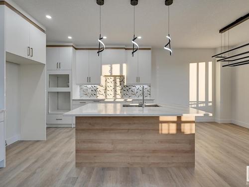 9 Pierwyck Loop, Spruce Grove, AB - Indoor Photo Showing Kitchen With Double Sink With Upgraded Kitchen